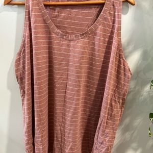 Lululemon tank